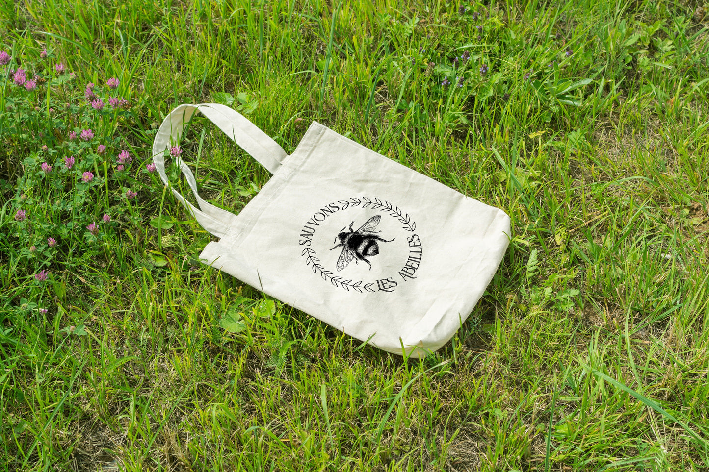 Sauvons Les Abeilles (Save The Bees) Eco-Friendly Tote Bag - Chellekie Creations